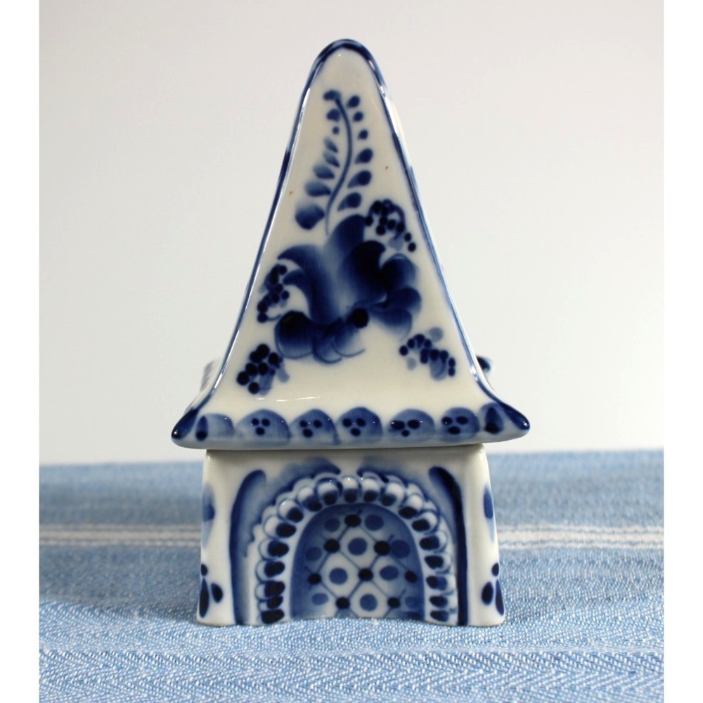 Gzhel Porcelain lidded Blue/WhiteTrinket boxin Form of Small House VTG